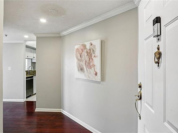 2nd image of 1 Biscayne Dr NW #Penthouse 6