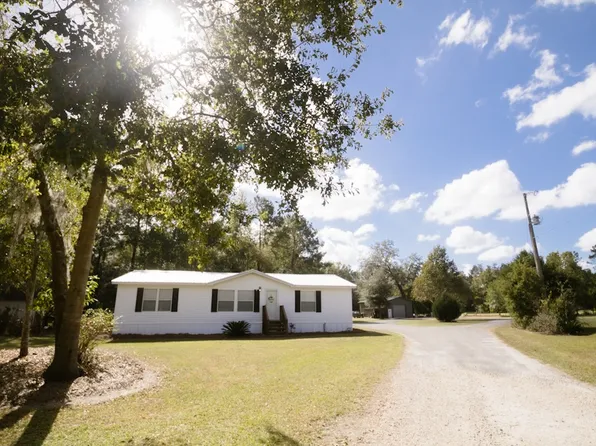 1324 SE Peacock Ter, Lake City, FL 32025