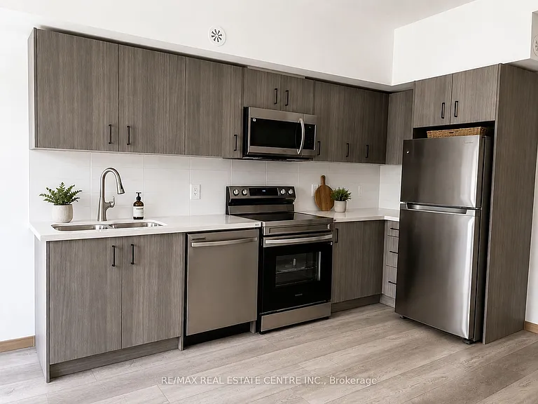 3425 Sheppard Ave E #307 — Photo 6