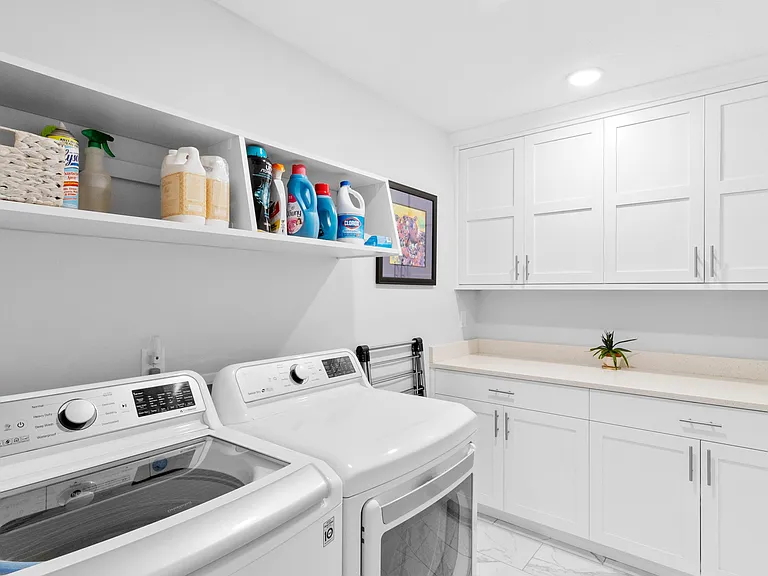 10870 N Marble Mnr — Photo 11