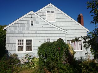 6739 36th Ave SW, Seattle, WA 98126