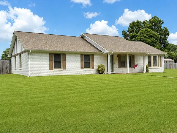 133 E Oak Hill Dr, Florence, AL 35633