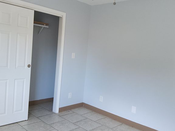 2nd image of 23 Plymouth Pl #1