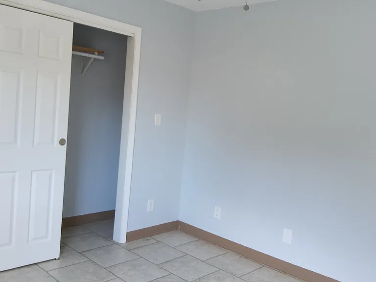 23 Plymouth Pl #1 — Photo 2