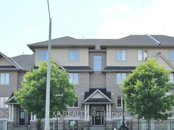 3789 Canyon Walk Dr #G, Ottawa, ON K1V 2M4