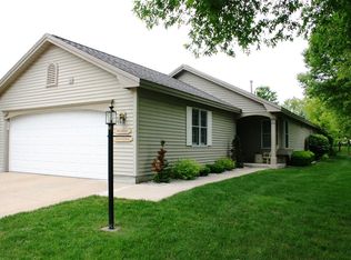 1183 Hemingway Ln, Traverse City, MI 49686