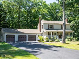 37 Sanborn St, Gorham, ME 04038