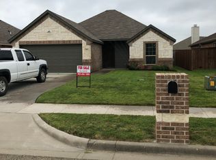 141 Shawnee St, Greenville, TX 75402