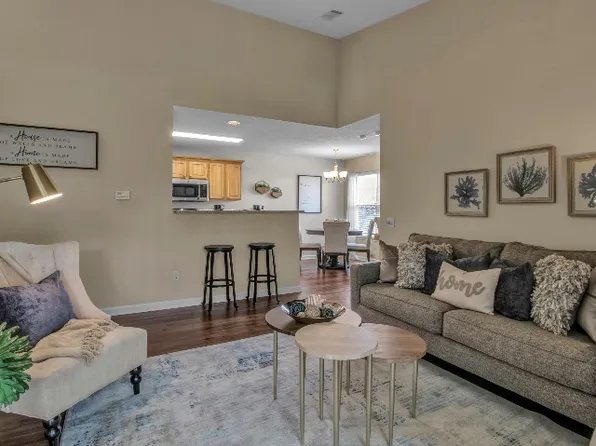 Renaissance Place Apartments