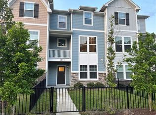 1055 Butte Ln, Chesapeake, VA 23320