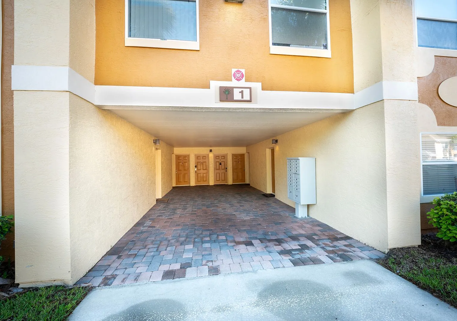 Get to the Pointe! — Photo 2
