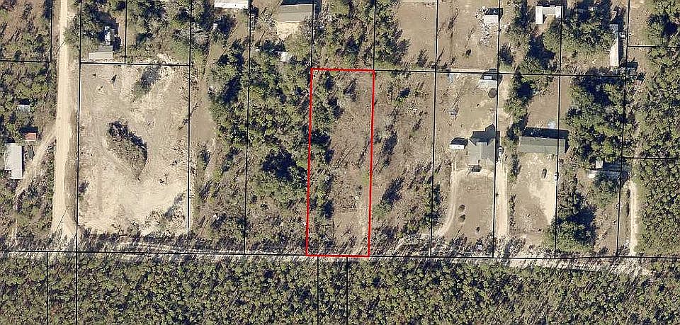 1st image of 713 Lillian Ln