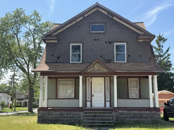 1541 Clinton St, Muskegon, MI 49442