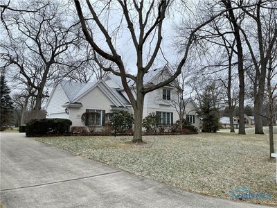 9115 Oak Valley Rd, Holland, OH, 43528