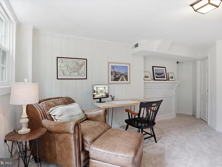 2316 N Stafford St — Photo 39