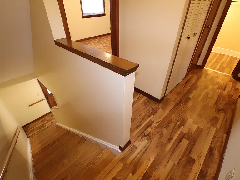 Reeveston Townhouses — Photo 11
