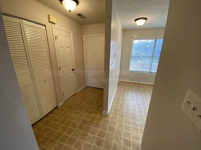 11185 Kensington Pl — Photo 4