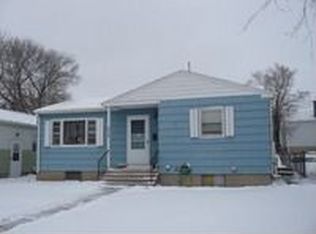 2616 E 8th St, Cheyenne, WY 82001