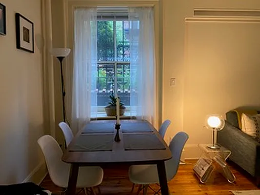 Rented by Frank Valvo Real Estate | media 4