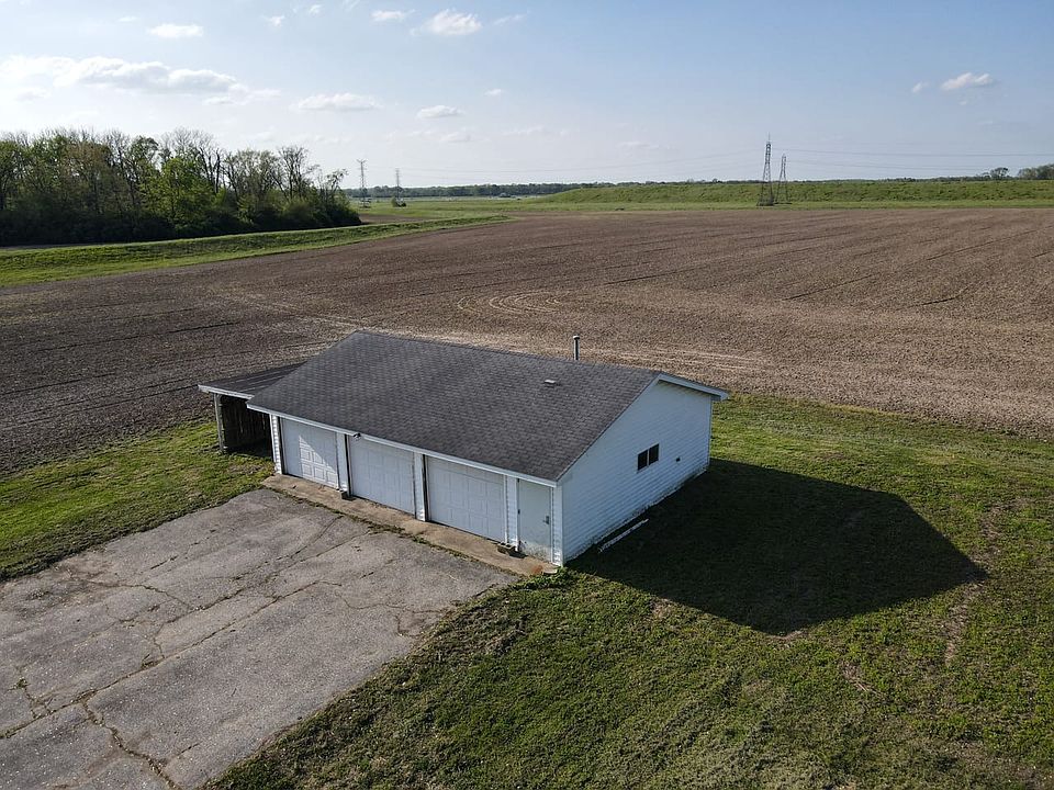 1st image of 625 W Rigney Dr