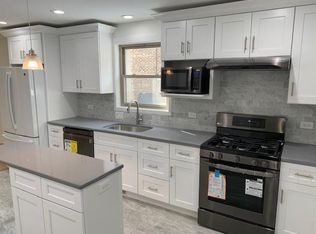 438 W 31st St #1, Chicago, IL 60616