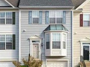 208 Connery Ter SW, Leesburg, VA 20175