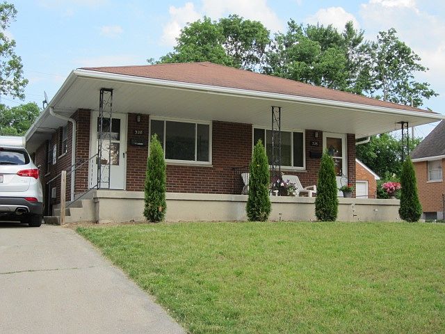 1st image of 328 N Cherrywood Ave