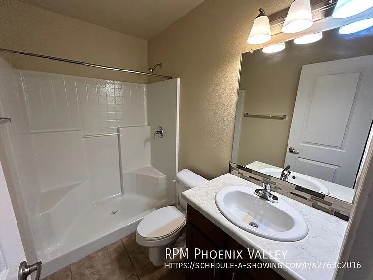 17402 N 19th Ave — Photo 28