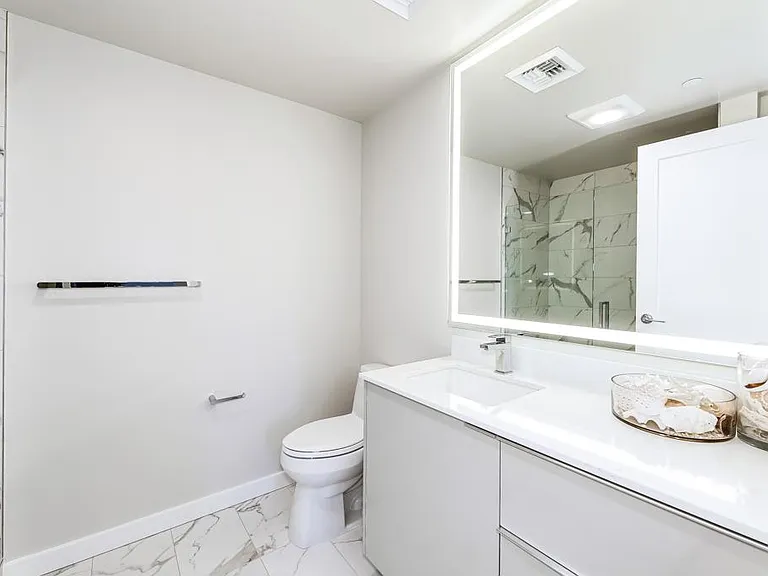 450 S Main St #401 — Photo 4