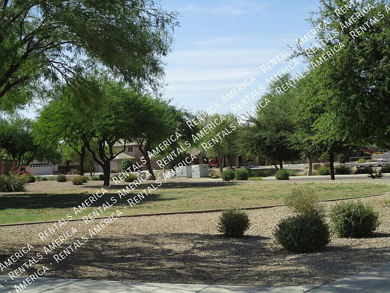 1448 E Saguaro Trl — Photo 23