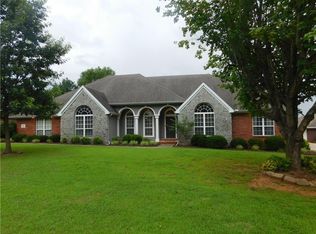 1785 N Barrington Dr, Fayetteville, AR 72701