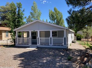 405 E Cedar Wood Dr, Munds Park, AZ 86017