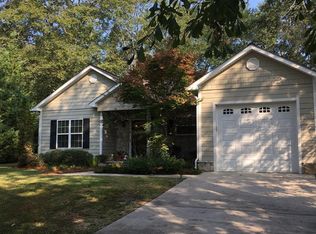 394 W Wesley Ave, Lyons, GA 30436