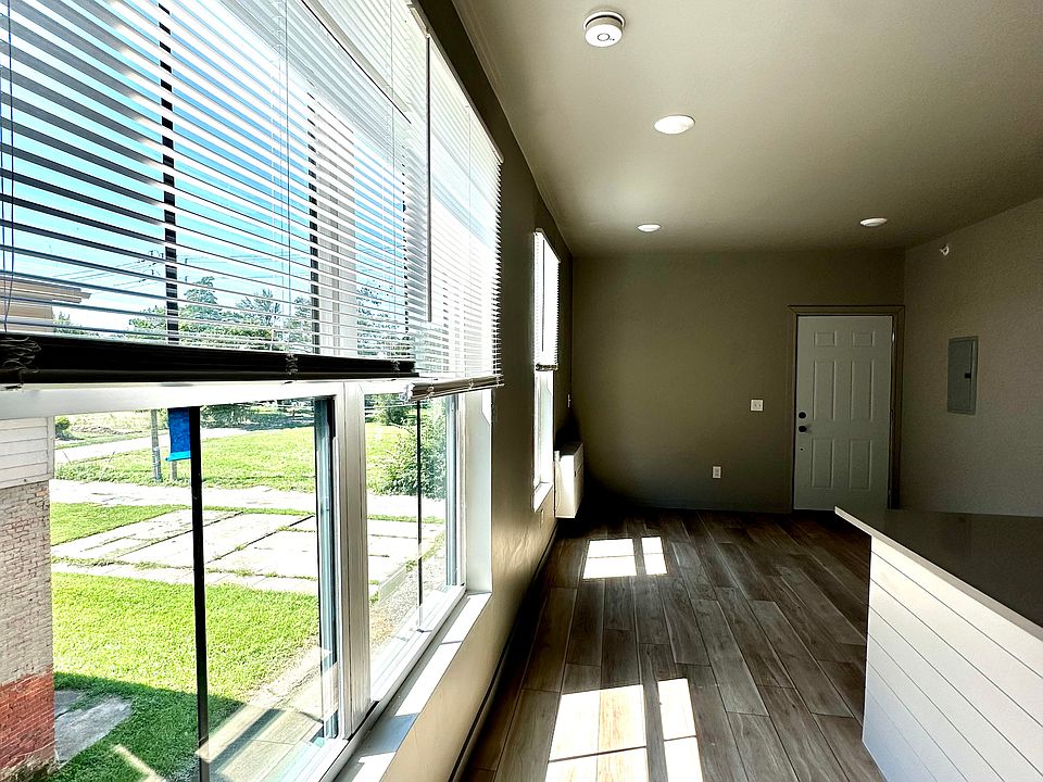 Kitchen/Living room area