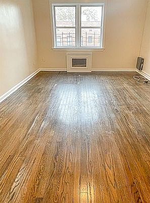 4th image of 91-32 195th St #7P