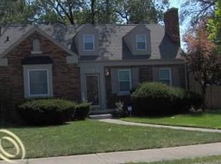 4301 Grayton St, Detroit, MI 48224