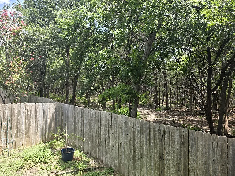 12021 Shady Springs Rd — Photo 29