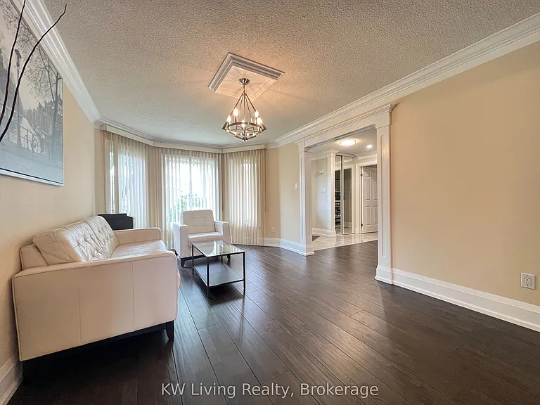 128 Palomino Dr — Photo 5