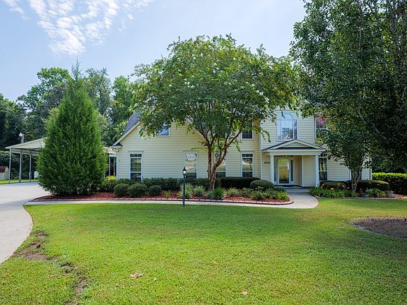 4th image of 4026 Liska Cir
