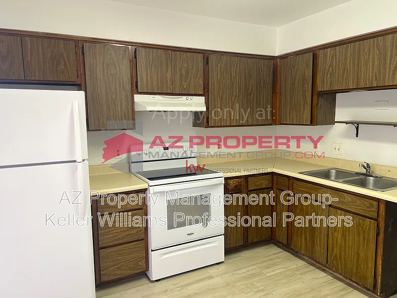 2 bed, 1.0 bath, 850 sqft, $1,100 — Photo 3