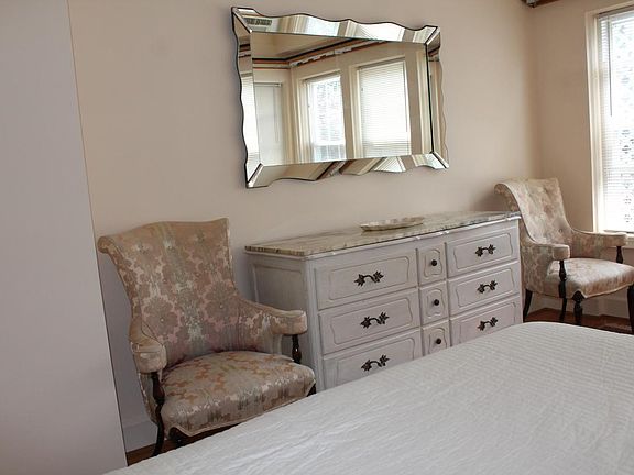Bedroom #1