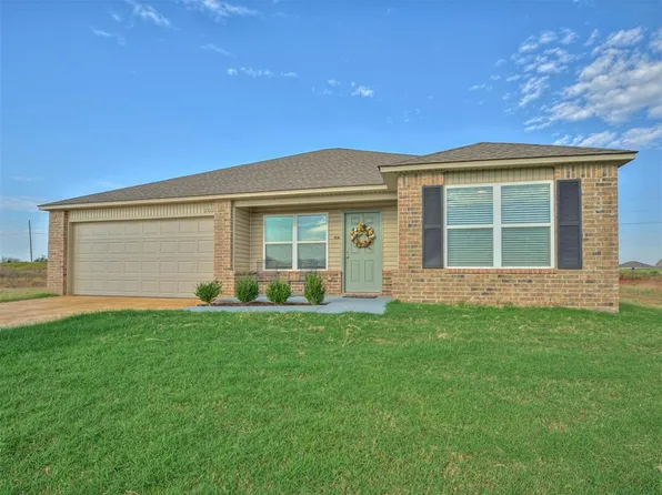 202 Starlight Dr, Shawnee, OK 74804