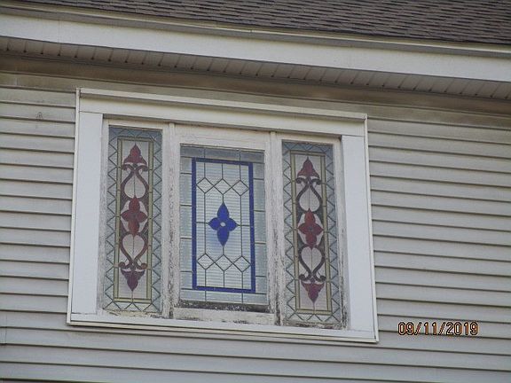 3rd image of 710 Maple Ave