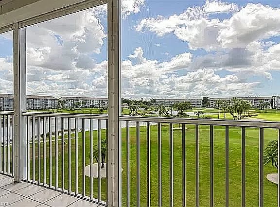 2 golf passes, HOA $420
