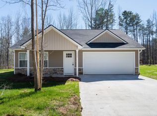 348 E Turner St, Landrum, SC 29356