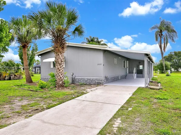 2609 McDaniel Dr, Kissimmee, FL 34758