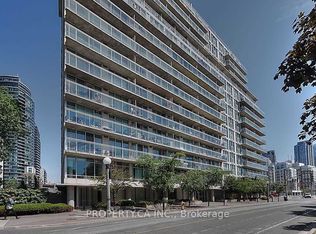650 Queens Quay W #501, Toronto, ON M5V 3N2