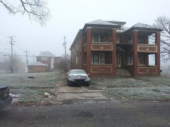 3rd image of 4898 Hillsboro St