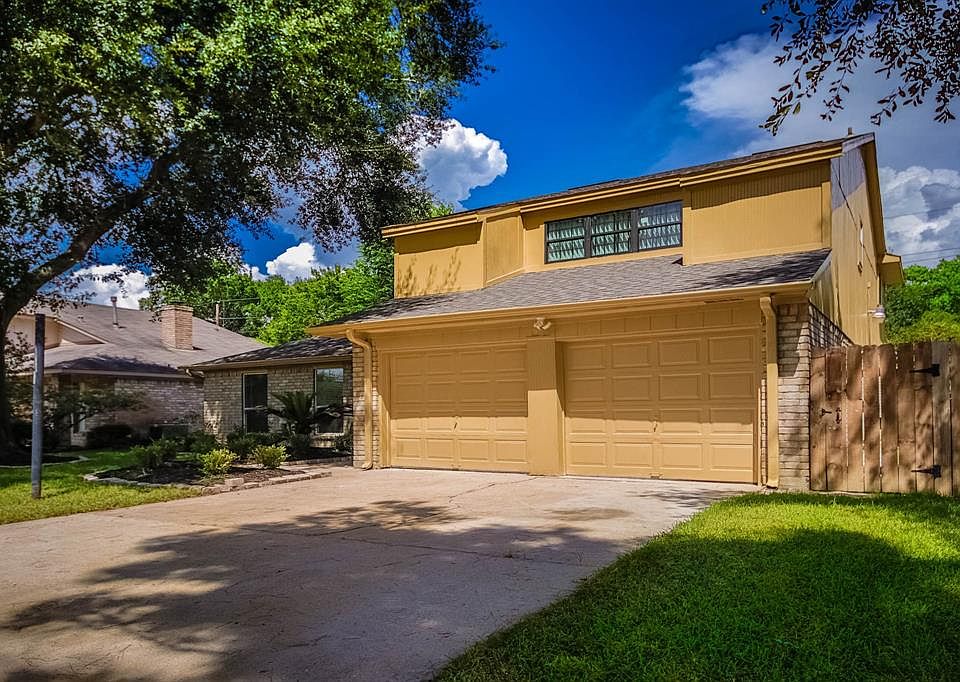 1st image of 5122 Pine Cliff Dr