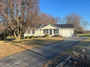 138 Colin Powell Ct, Bowling Green, KY 42104